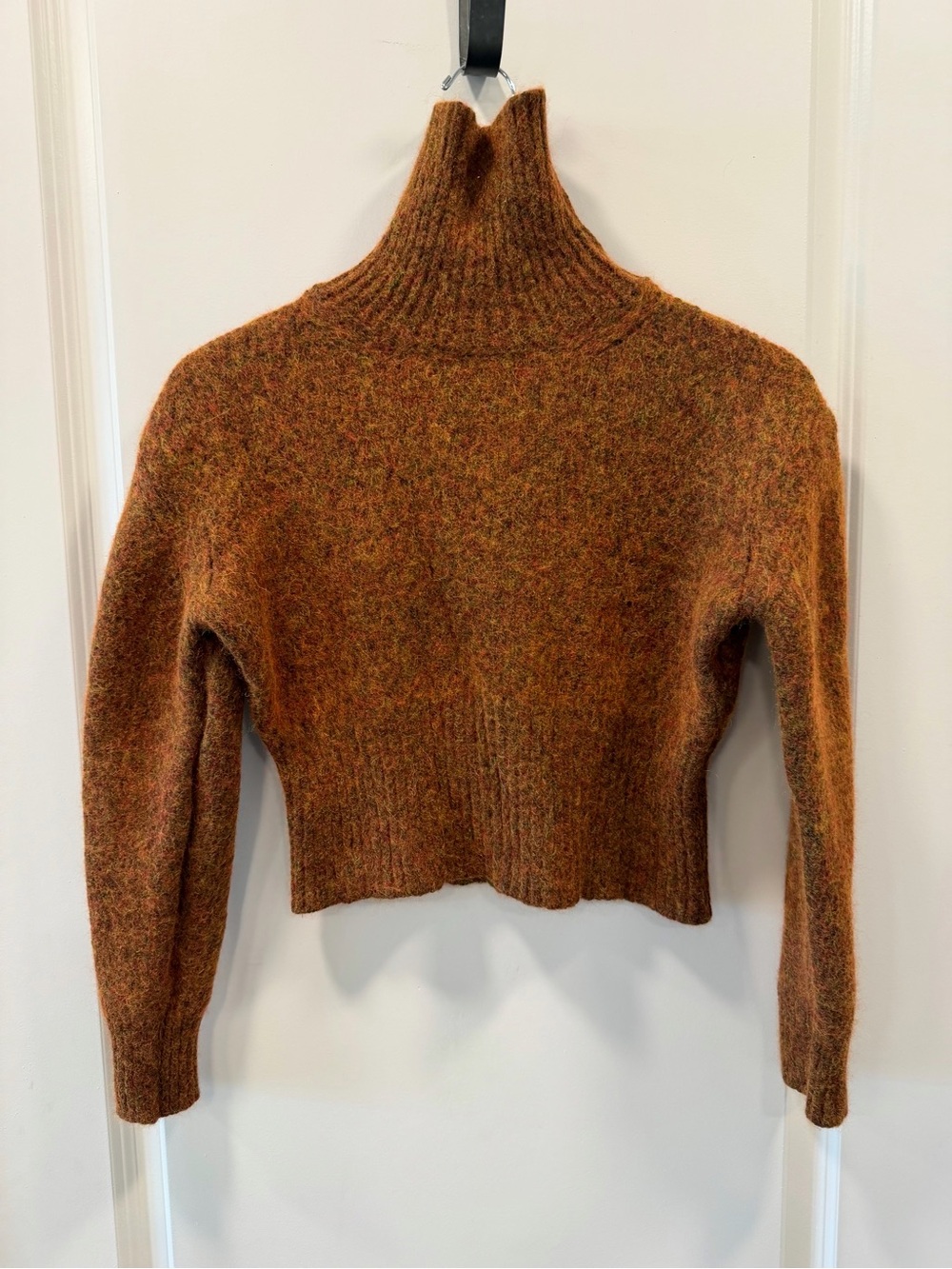 Paloma Wool Cropped Rust-Brown Turtleneck Sweater